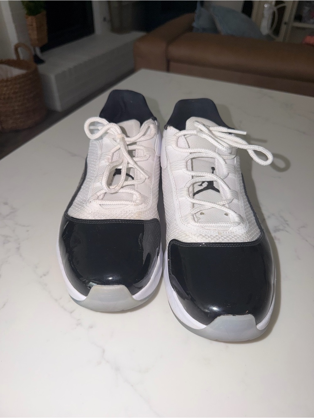 Jordan 11 CMFT Low Sneakers.